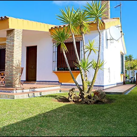 Chalet Con Piscina En Roche Viejo Conil De La Frontera