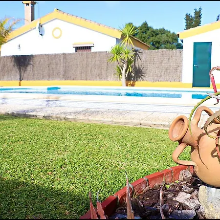 Con Piscina En Roche Viejo Alpehytte *